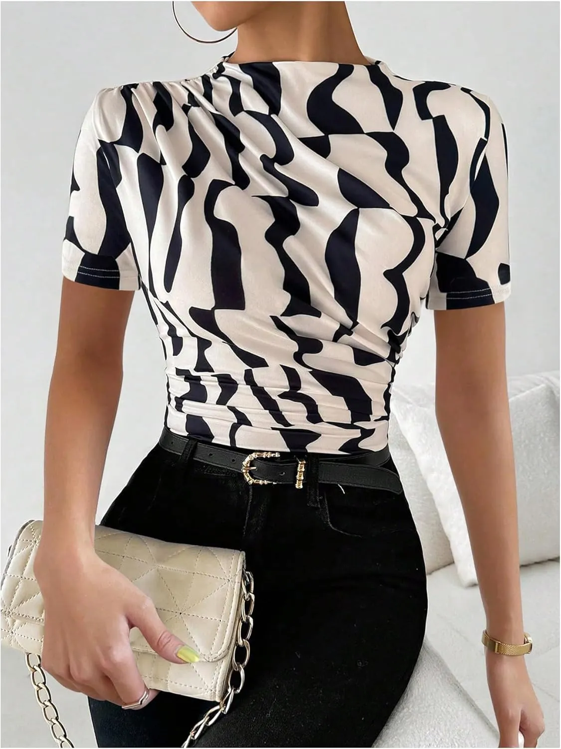 SweatyRocks Women's Ruched Mock Neck T Shirt Short Sleeve Fitted Summer Basic Tops